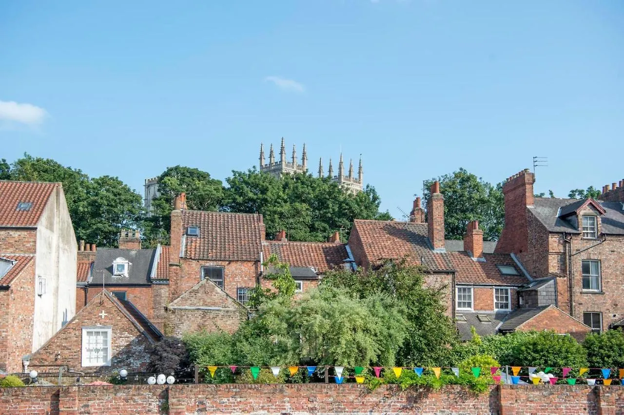 The Quadrant - The Palm Suite York 0*,  Regno Unito