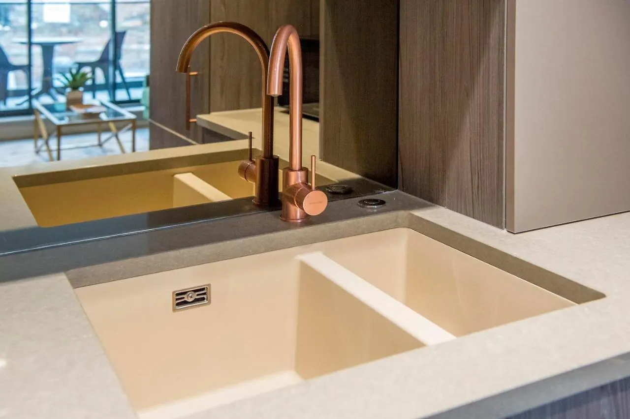The Quadrant - The Palm Suite يورك شقة